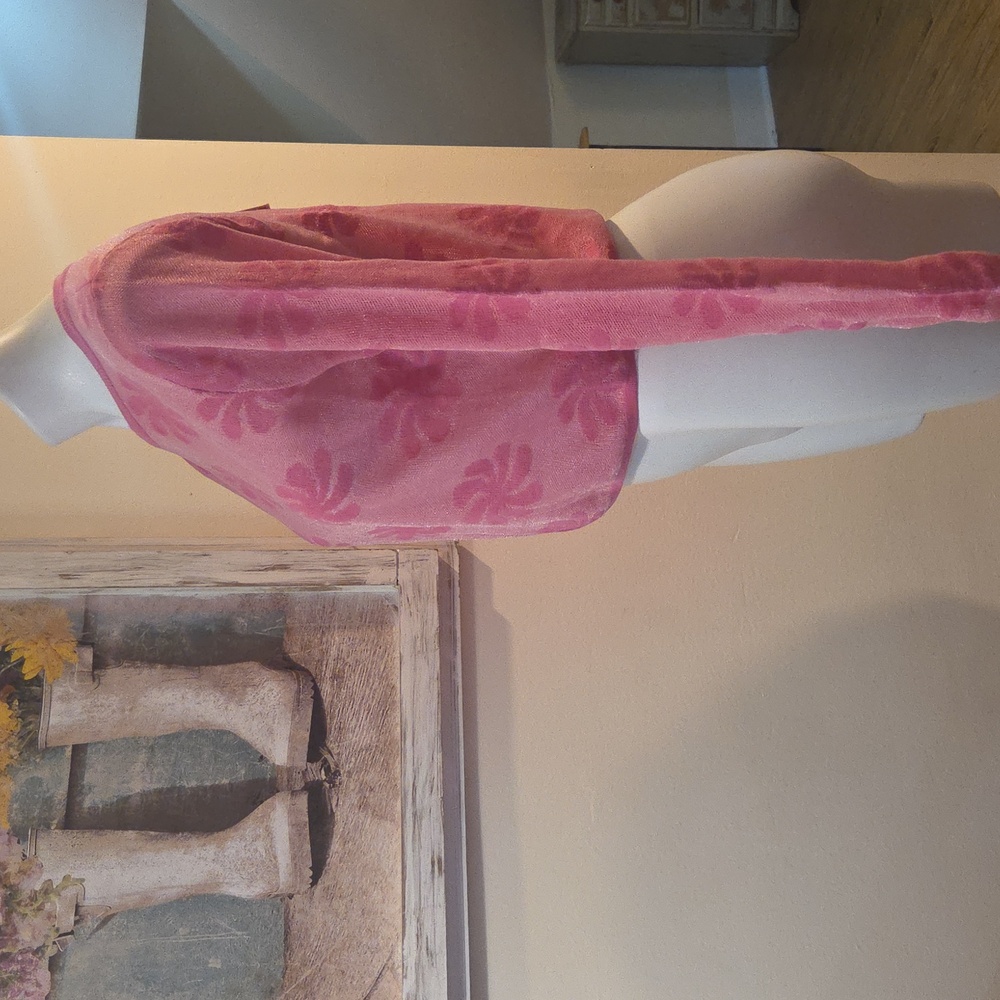 NWT-  Zara Pink Floral Sweatshirt - Picture 4 of 10
